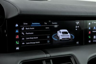 2022 Porsche Taycan 4S - Photo 38 - Joliet, IL 60435