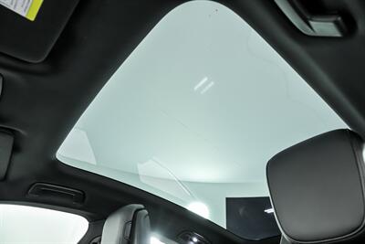 2022 Porsche Taycan 4S - Photo 23 - Joliet, IL 60435