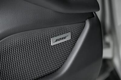 2022 Porsche Taycan 4S - Photo 19 - Joliet, IL 60435