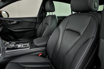 2022 Audi Q8 quattro Premium Plus 55 T   - Photo 22 - Joliet, IL 60435