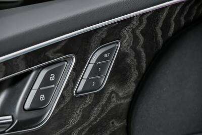 2022 Audi Q8 quattro Premium Plus 55 T   - Photo 19 - Joliet, IL 60435
