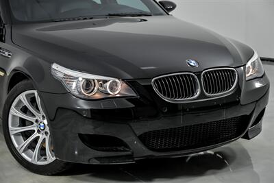 2006 BMW M5   - Photo 3 - Joliet, IL 60435