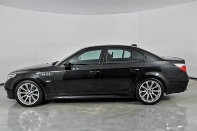 2006 BMW M5   - Photo 8 - Joliet, IL 60435