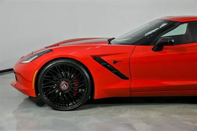 2016 Chevrolet Corvette Stingray Z51 - Photo 7 - Joliet, IL 60435