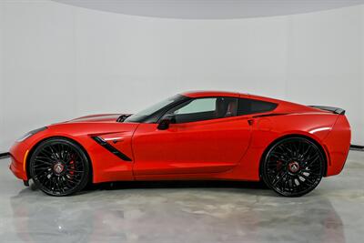 2016 Chevrolet Corvette Stingray Z51 - Photo 8 - Joliet, IL 60435