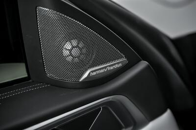 2022 BMW M4 Competition xDrive-CARBON CERAMICS   - Photo 22 - Joliet, IL 60435