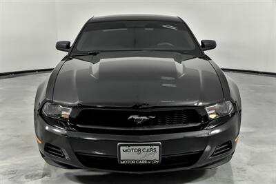 2010 Ford Mustang V6   - Photo 5 - Joliet, IL 60435