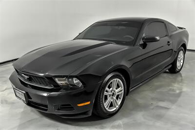 2010 Ford Mustang V6   - Photo 6 - Joliet, IL 60435