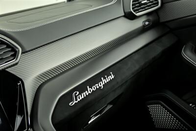 2023 Lamborghini Urus Performante - Photo 47 - Joliet, IL 60435