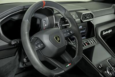 2023 Lamborghini Urus Performante - Photo 31 - Joliet, IL 60435