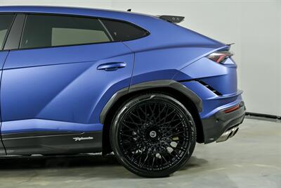 2023 Lamborghini Urus Performante - Photo 14 - Joliet, IL 60435