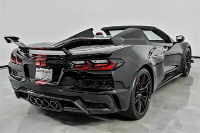 2025 Chevrolet Corvette Z06   - Photo 12 - Joliet, IL 60435