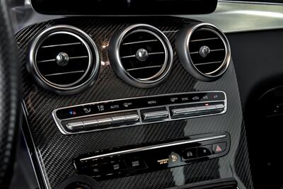 2021 Mercedes-Benz GLC AMG GLC 63   - Photo 35 - Joliet, IL 60435