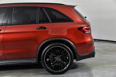 2021 Mercedes-Benz GLC AMG GLC 63   - Photo 9 - Joliet, IL 60435