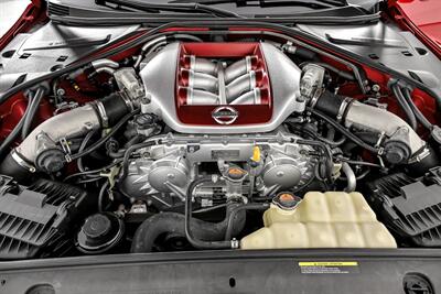 2015 Nissan GT-R Premium   - Photo 17 - Joliet, IL 60435