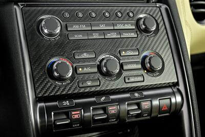 2015 Nissan GT-R Premium   - Photo 36 - Joliet, IL 60435