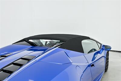 2020 Lamborghini Huracan EVO Spyder   - Photo 22 - Joliet, IL 60435