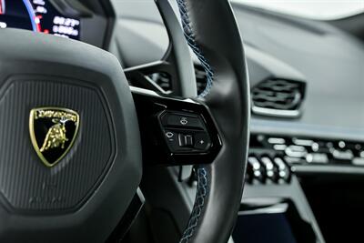 2020 Lamborghini Huracan EVO Spyder   - Photo 37 - Joliet, IL 60435