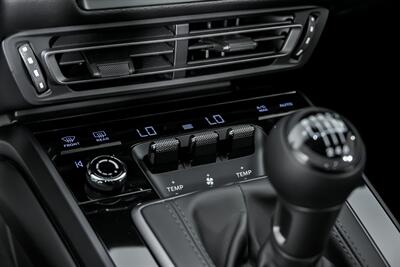 2024 Porsche 911 Carrera T - Photo 40 - Joliet, IL 60435