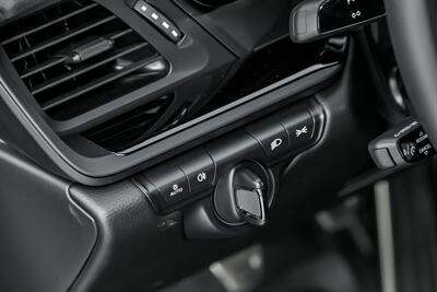 2024 Porsche 911 Carrera T - Photo 26 - Joliet, IL 60435