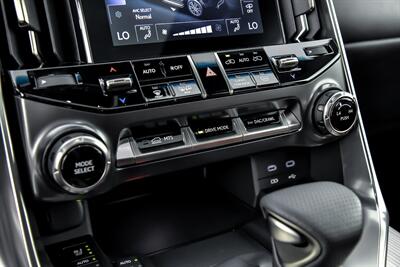 2025 Lexus LX 600 F SPORT Handling   - Photo 35 - Joliet, IL 60435