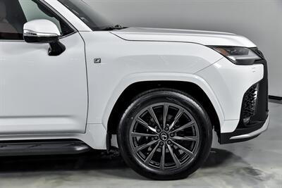 2025 Lexus LX 600 F SPORT Handling   - Photo 15 - Joliet, IL 60435