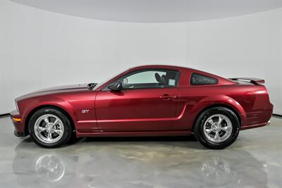 2007 Ford Mustang GT Premium   - Photo 9 - Joliet, IL 60435
