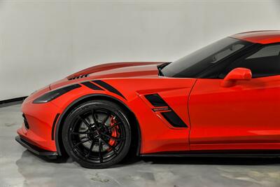 2019 Chevrolet Corvette Grand Sport   - Photo 7 - Joliet, IL 60435