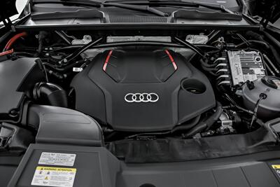 2024 Audi SQ5 Sportback 3.0T quattro Premium Plus   - Photo 17 - Joliet, IL 60435