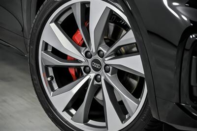 2024 Audi SQ5 Sportback 3.0T quattro Premium Plus   - Photo 4 - Joliet, IL 60435