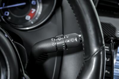2015 Jaguar F-TYPE R   - Photo 28 - Joliet, IL 60435