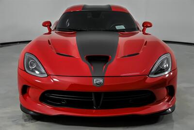 2015 Dodge Viper SRT   - Photo 5 - Joliet, IL 60435