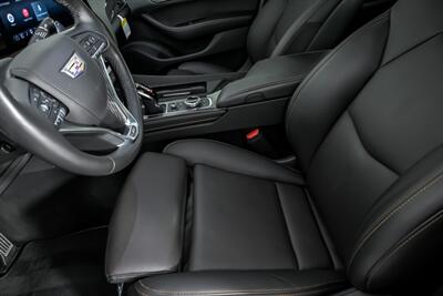 2025 Cadillac CT5-V   - Photo 16 - Joliet, IL 60435