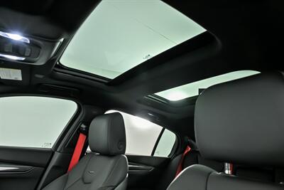 2025 Cadillac CT5-V   - Photo 18 - Joliet, IL 60435