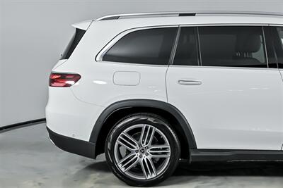 2024 Mercedes-Benz GLS GLS 450   - Photo 13 - Joliet, IL 60435