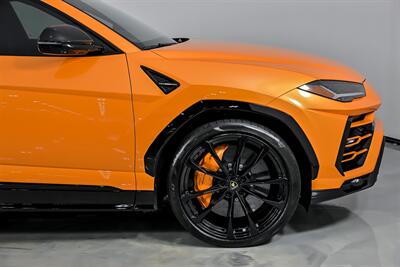 2021 Lamborghini Urus -MASSIVE $257K MSRP   - Photo 15 - Joliet, IL 60435
