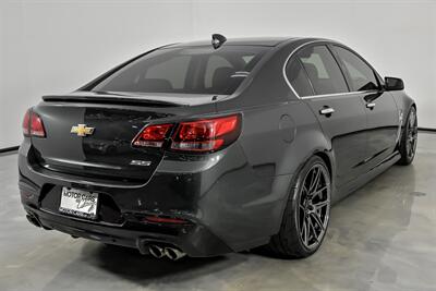 2017 Chevrolet SS   - Photo 12 - Joliet, IL 60435