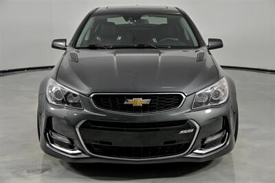 2017 Chevrolet SS   - Photo 5 - Joliet, IL 60435