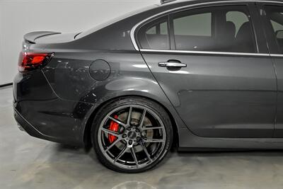 2017 Chevrolet SS   - Photo 13 - Joliet, IL 60435
