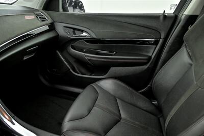 2017 Chevrolet SS   - Photo 41 - Joliet, IL 60435