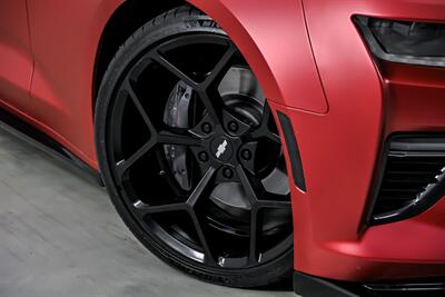 2017 Chevrolet Camaro 2SS   - Photo 4 - Joliet, IL 60435