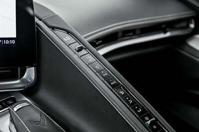 2020 Chevrolet Corvette Stingray   - Photo 37 - Joliet, IL 60435