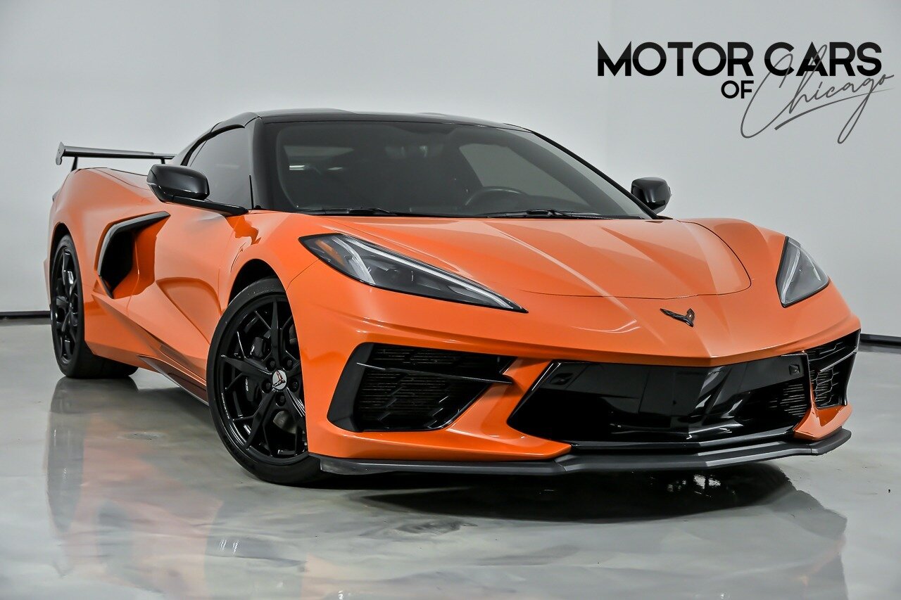 2020 Chevrolet Corvette Stingray - Photo 1 - Joliet, IL 60435