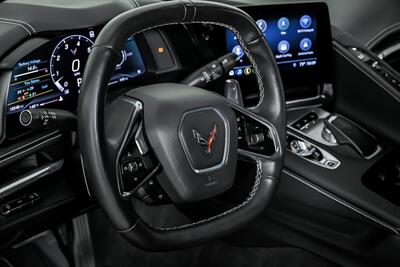 2020 Chevrolet Corvette Stingray   - Photo 26 - Joliet, IL 60435