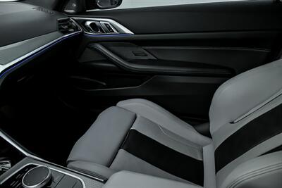 2023 BMW M4 Competition   - Photo 38 - Joliet, IL 60435