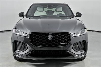 2025 Jaguar F-PACE P400 R-Dynamic S   - Photo 5 - Joliet, IL 60435