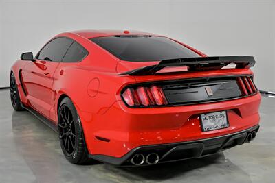 2019 Ford Mustang Shelby GT350   - Photo 10 - Joliet, IL 60435