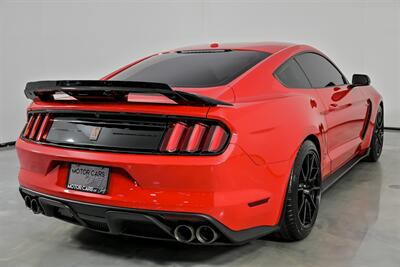 2019 Ford Mustang Shelby GT350   - Photo 12 - Joliet, IL 60435