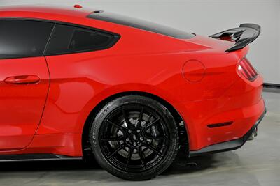 2019 Ford Mustang Shelby GT350   - Photo 9 - Joliet, IL 60435