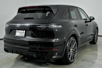 2023 Porsche Cayenne GTS   - Photo 12 - Joliet, IL 60435
